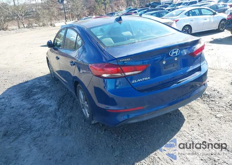 2017 Hyundai Elantra Se z USA, uszkodzony, nr VIN 5NPD84LF7HH136433
